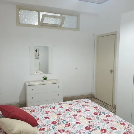 Chiara Naxos Apartment *